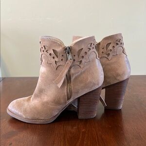 Women's Tan Ankle Boots